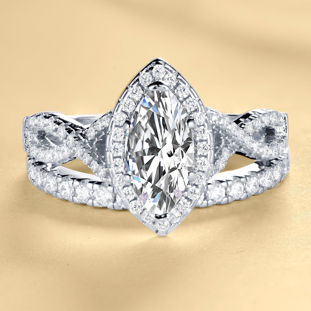 Pear Cut Diamond Wedding Ring Set In White Gold