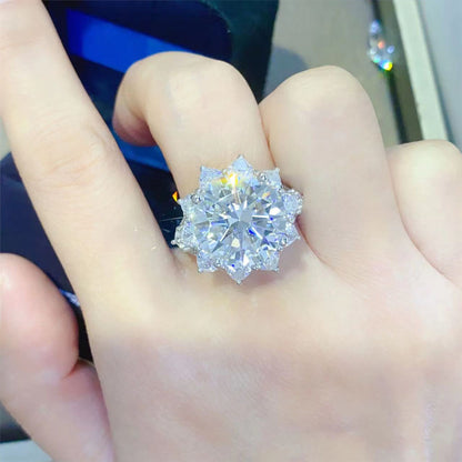 10 Carats Round Cut Lab Grown Diamond Engagement Rings