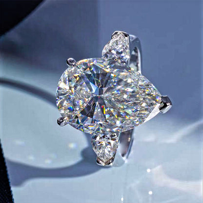 Pear Shape Three Stone Engagement Rings 14 Carats