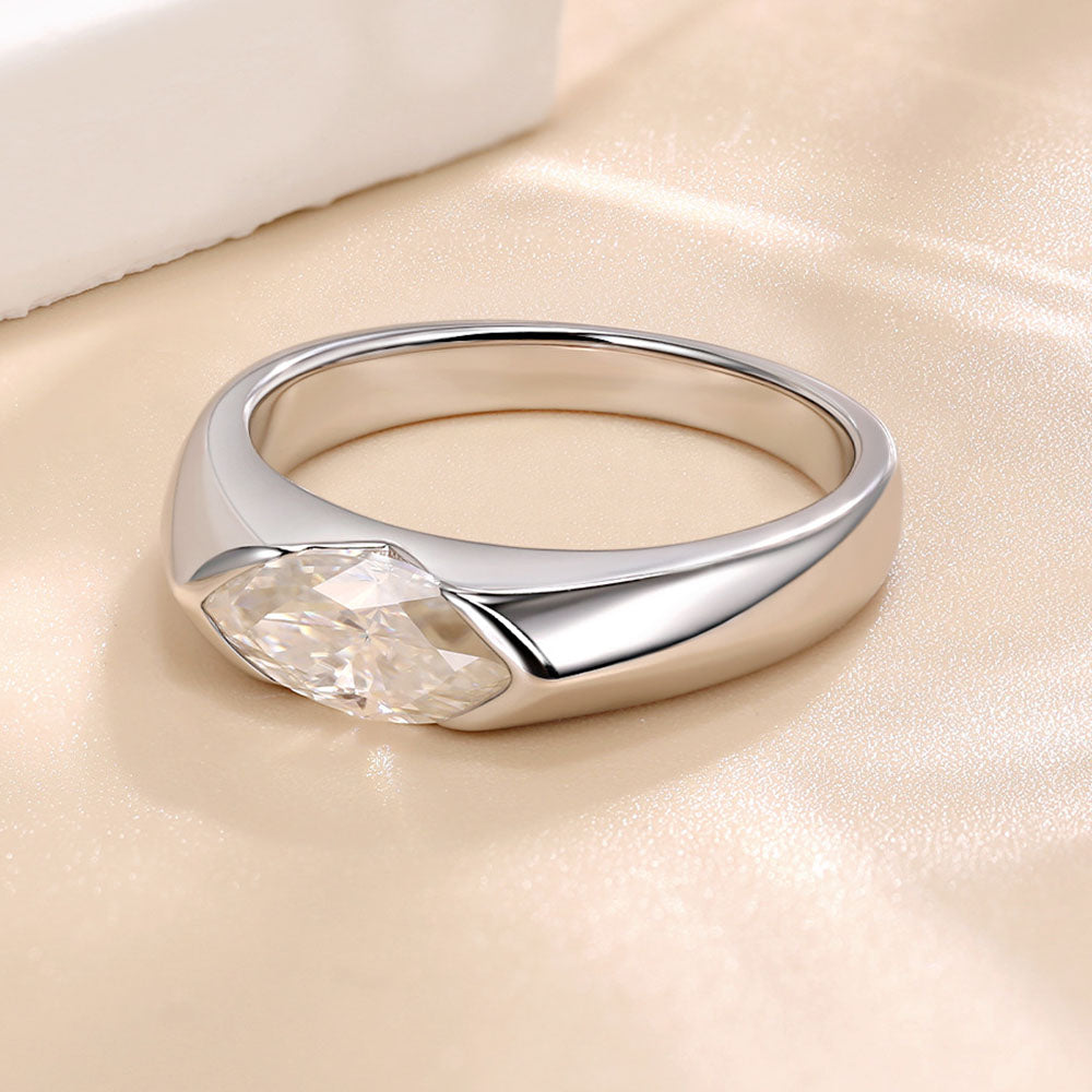 S925 Sterling Silver Rings of Horse Eye Moissan Diamond