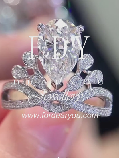 Crowned Feather Pear Moissanite Crown Wedding Ring